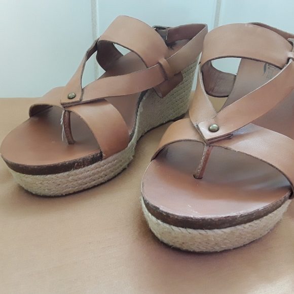 Lucky Brand Wedges size 7M - Picture 2 of 10